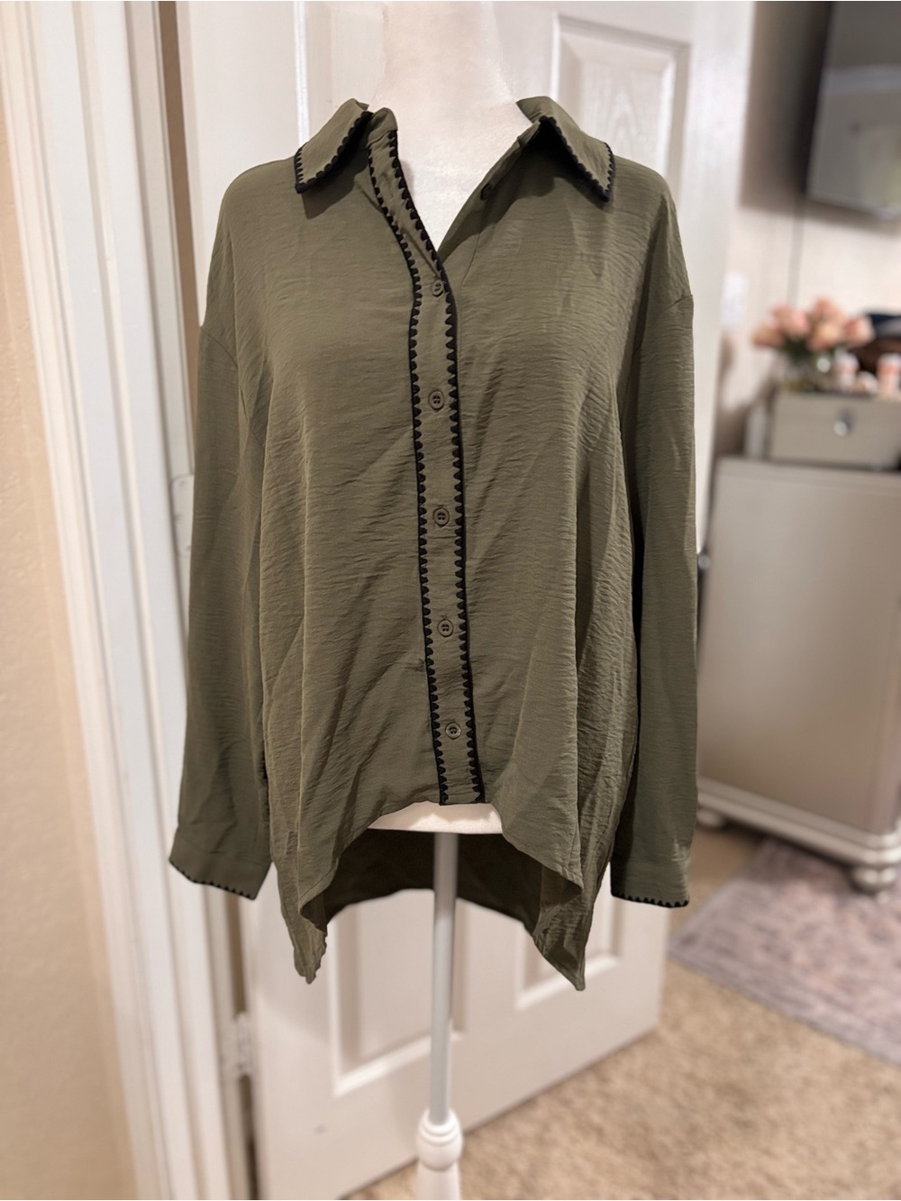 Adrianna Papell Olive Green Button-Down Shirt with Black Trim